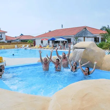 - Parc Aquatique - Ccageic 营地